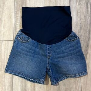 Liz Lange Maternity Shorts Womens Medium Blue Denim Pull On Low Rise 5 Pockets